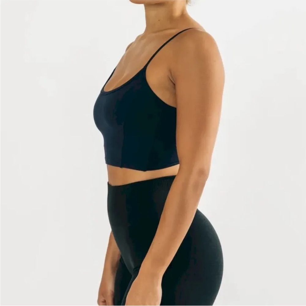 Alphalete twist back tank top